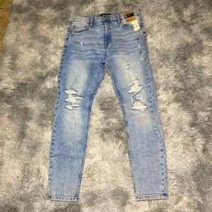 new ripped skinny jeans, size 12, Aeropostale